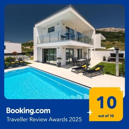 באסקה Villa Supernus With Heated Pool מראה חיצוני תמונה