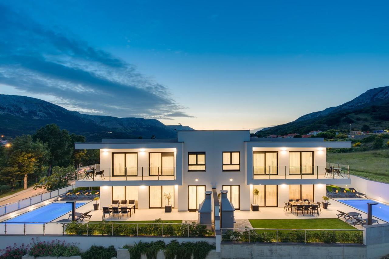 באסקה Villa Supernus With Heated Pool מראה חיצוני תמונה